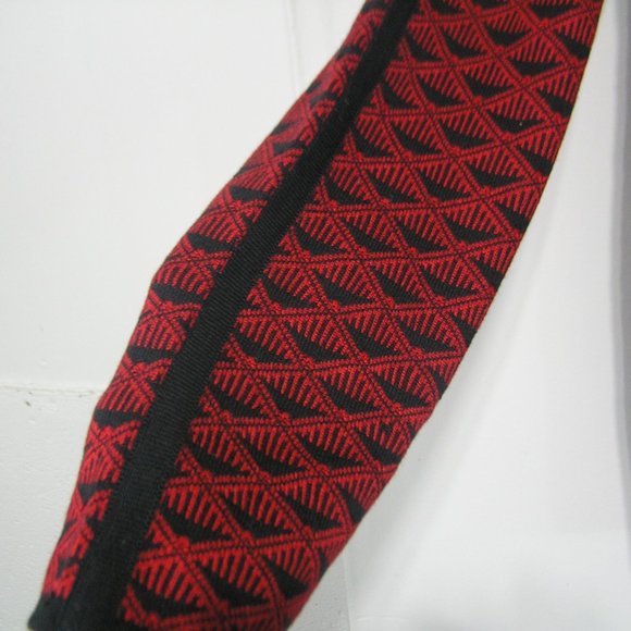 CALVIN KLEIN RED SWEATER MEDIUM - Picture 7 of 10